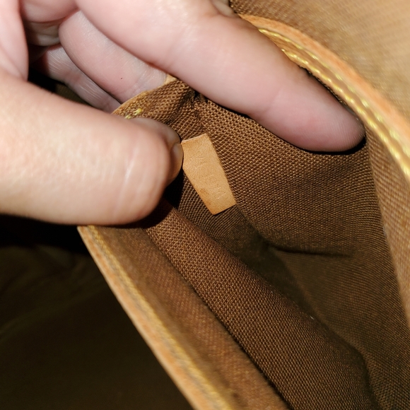 ❤️👜Authentic Louis Vuitton Alma PM👜❤️ - Picture 9 of 15